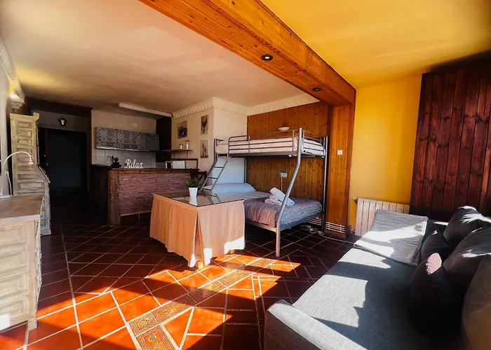 Apartamentos Sierra Nevada BlueTTravel - Zona baja
